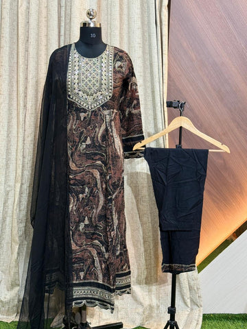 D1422 - Anarkali with Pant and Dupatta