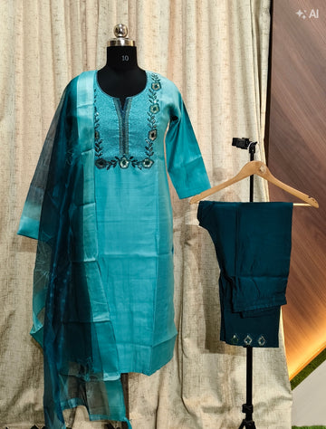 D1407 - Kurti with Pant and Dupatta
