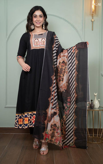 D1412 - Kurti with Pant and Dupatta
