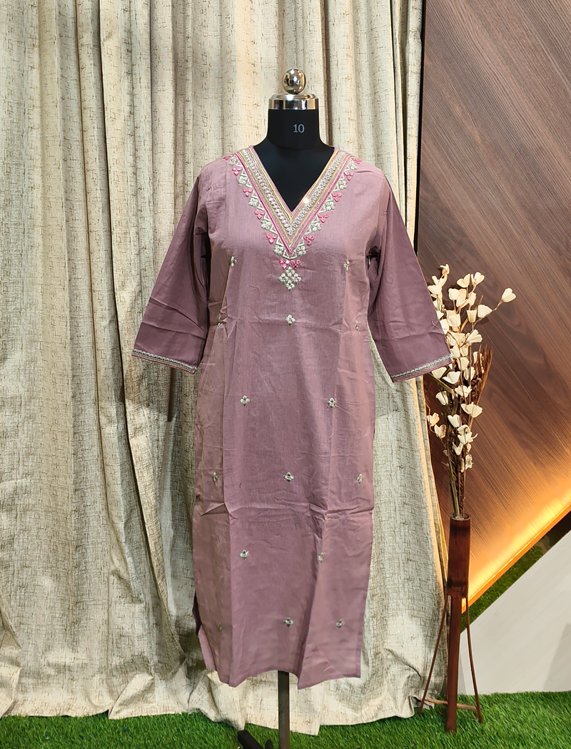 4137 - Long Kurtis