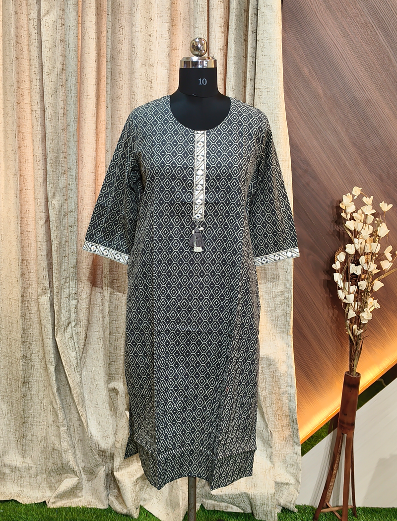 4222 - Long Kurtis