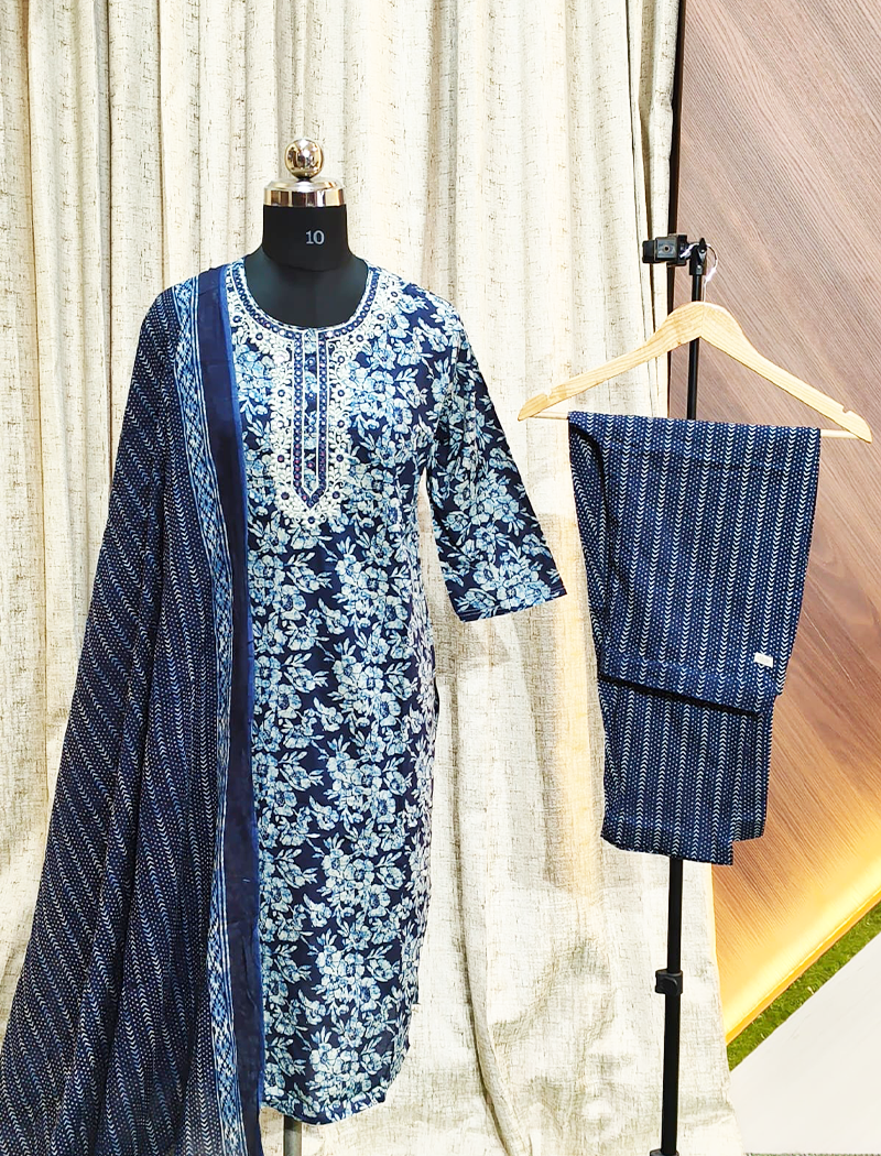 4594 - Kurti with Pant and Dupatta 3PC