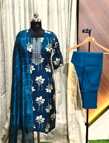 5126 - Kurti with Pant and Dupatta 3PC