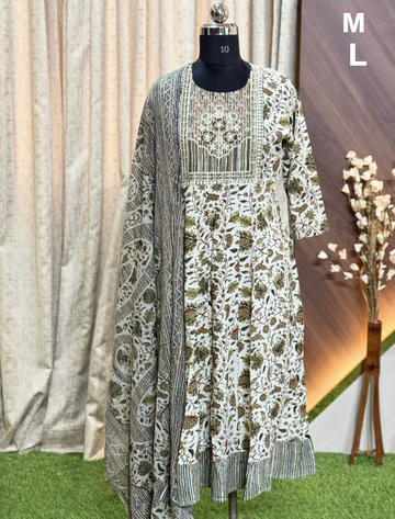 5355 -  Anarkali kurtis with duppatta