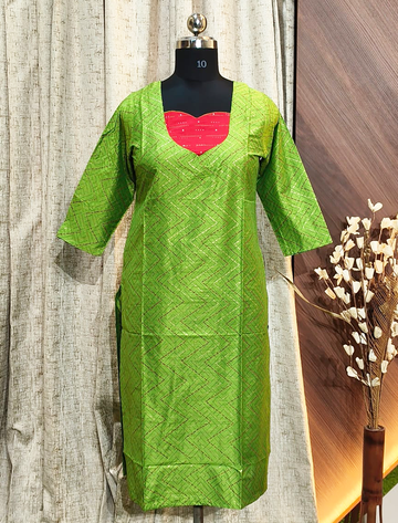 5419 - SILK KURTIS
