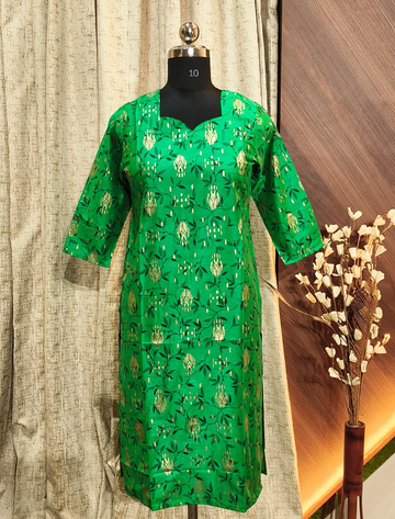 5422 - SILK KURTIS
