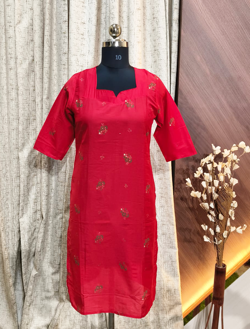 5560 - SILK KURTIS