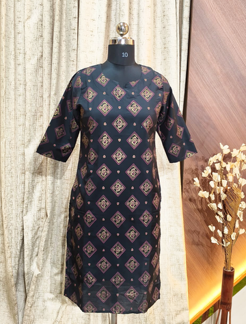 5561 - SILK KURTIS