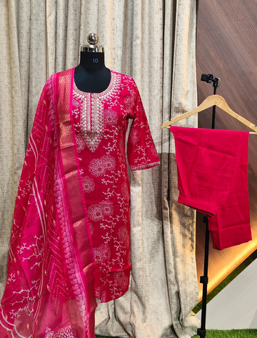 4287 - Kurti with Pant and Dupatta 3PC