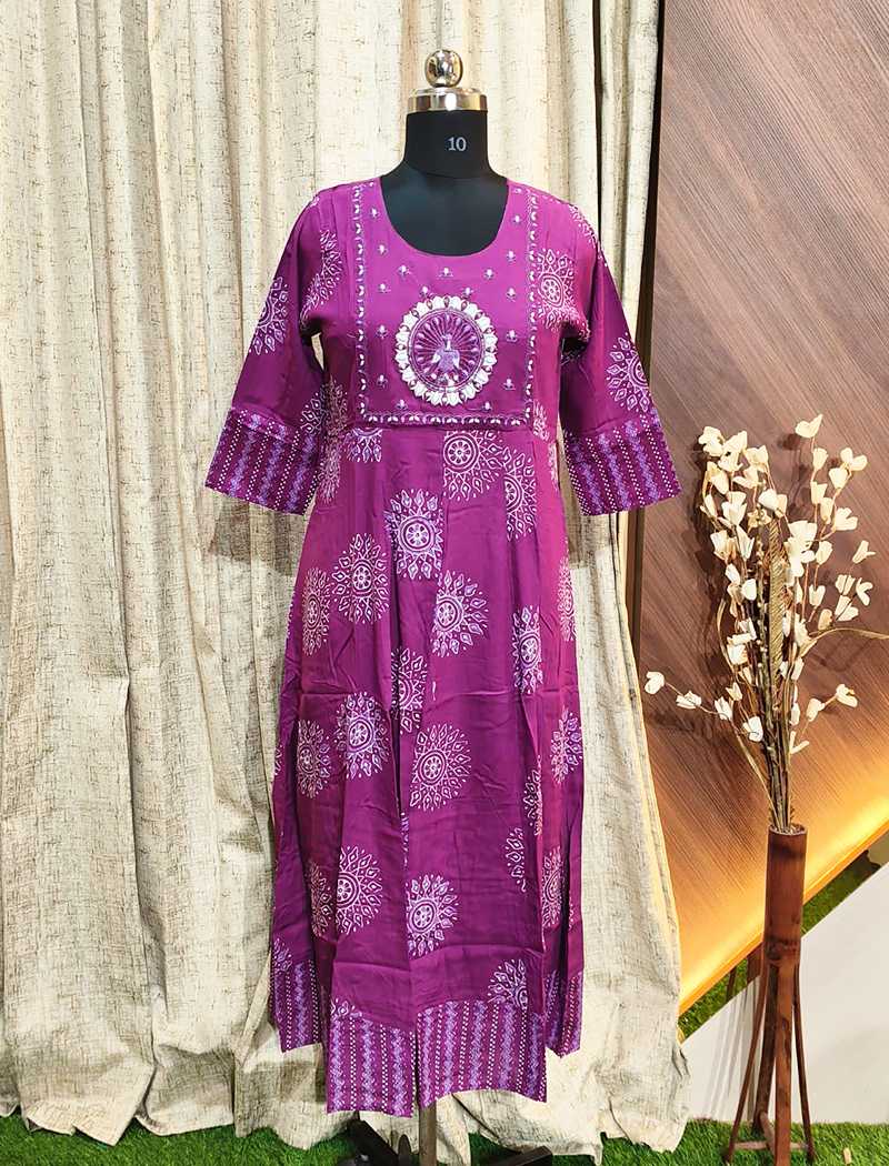 6862 -  Anarkali Kurtis