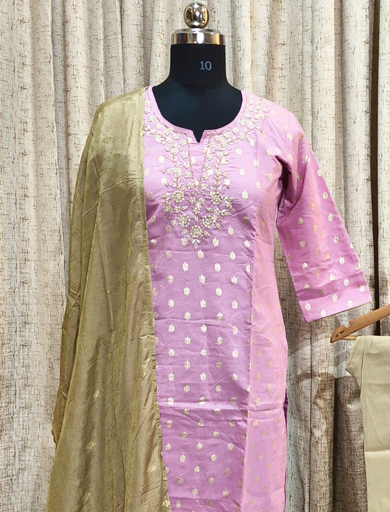 7018 - Kurti with Pant and Dupatta 3PC
