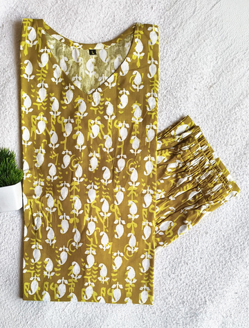 7137 - Cotton Night Suit Sets