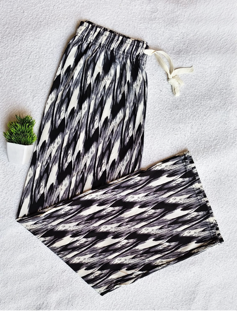7199  Printed Palazzo Pants
