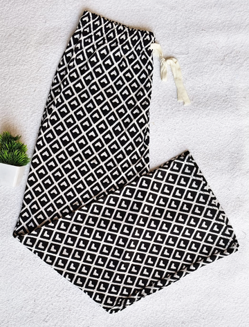 7202  Printed Palazzo Pants