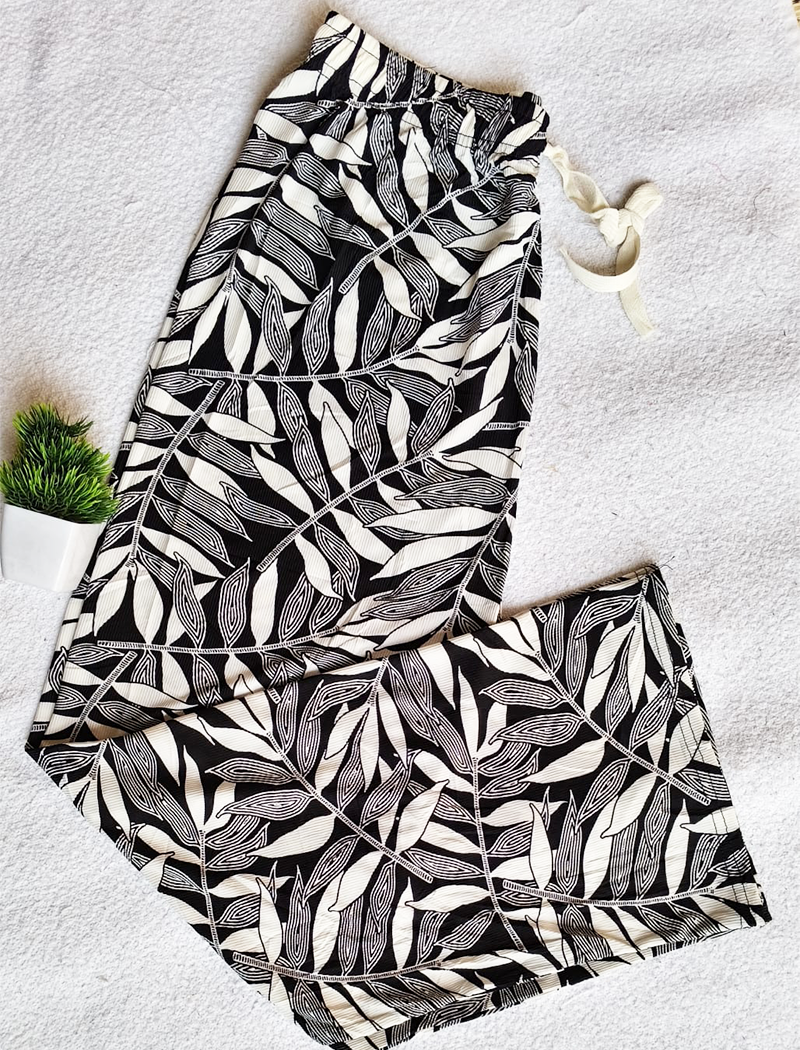 7203  Printed Palazzo Pants