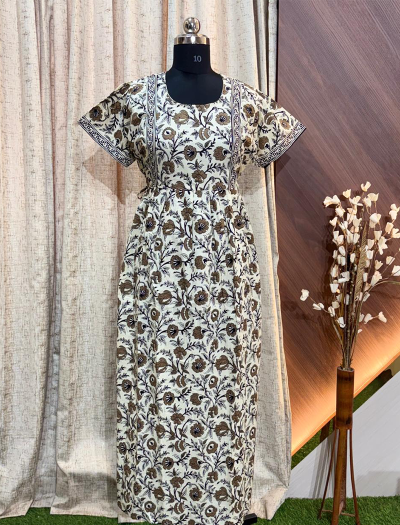 7253 - Frock Style Nighty