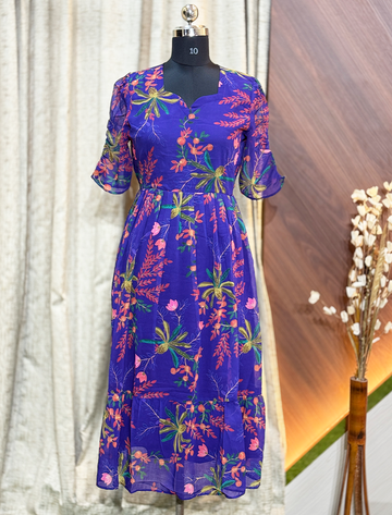 7304  -  Georgette Frock