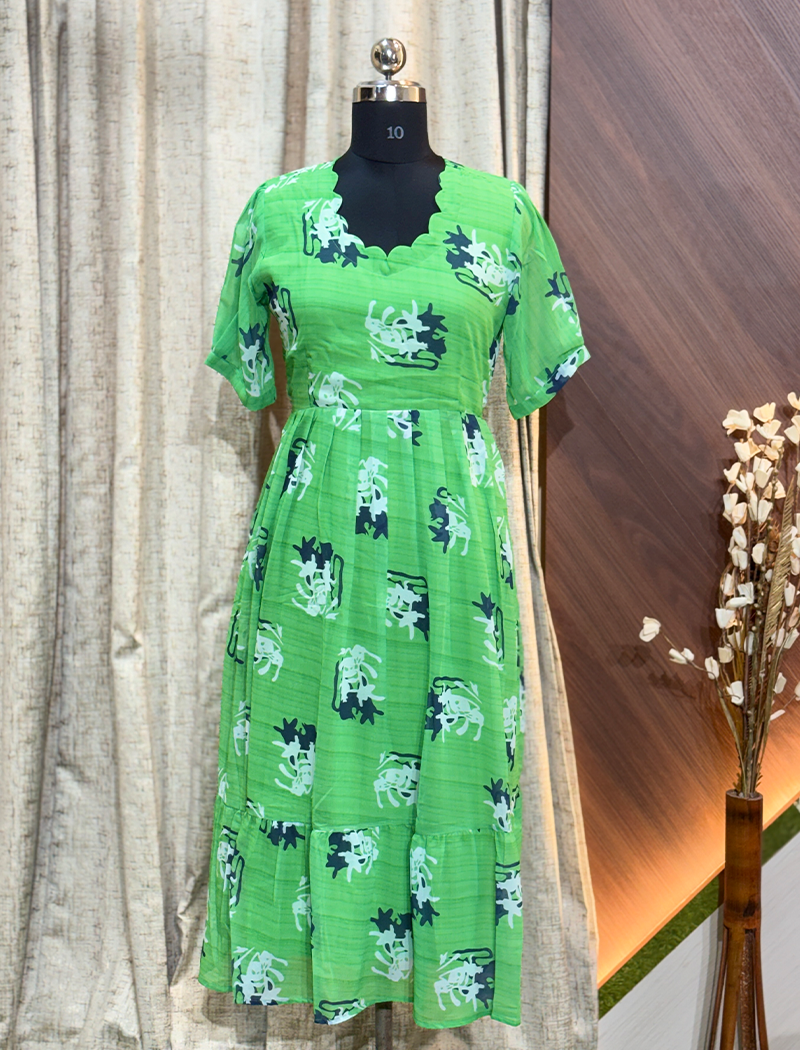 7311 -  Georgette Frock