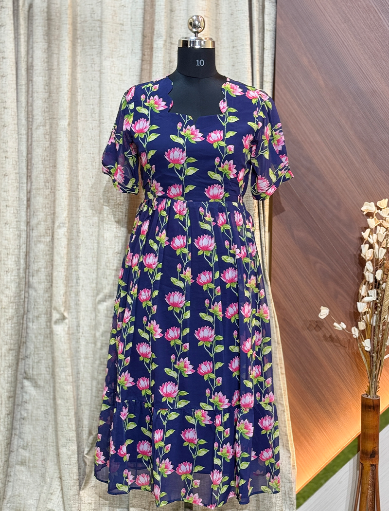 7312 -  Georgette Frock