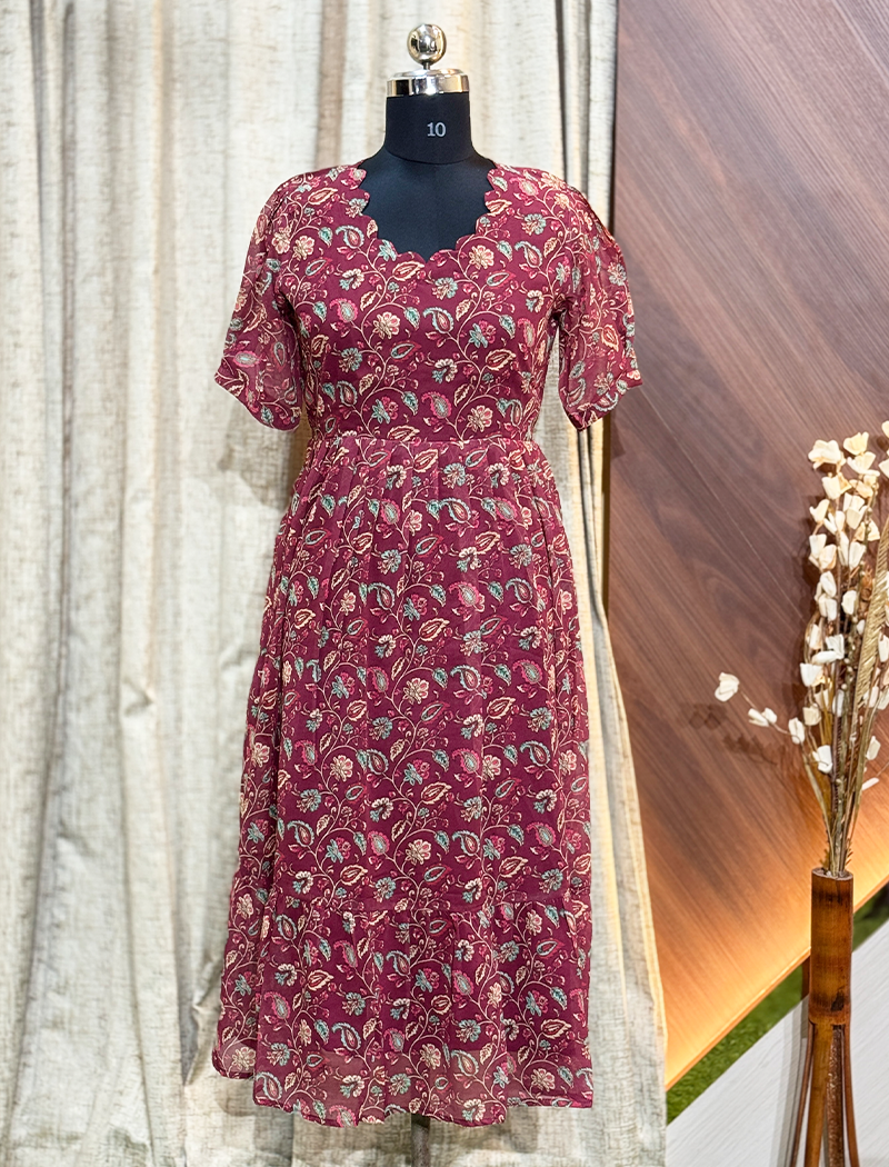 7316 -  Georgette Frock