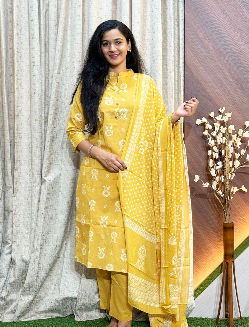 7441 - Cotton Kurti 3PCS Set
