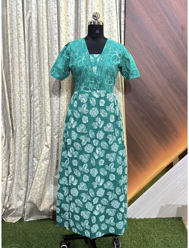 7541 - Frock Style Nighty