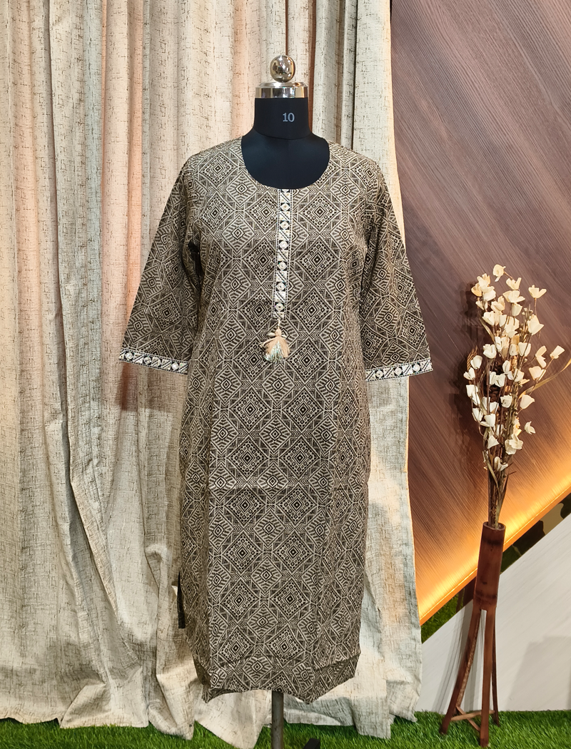 4227 - Long Kurtis