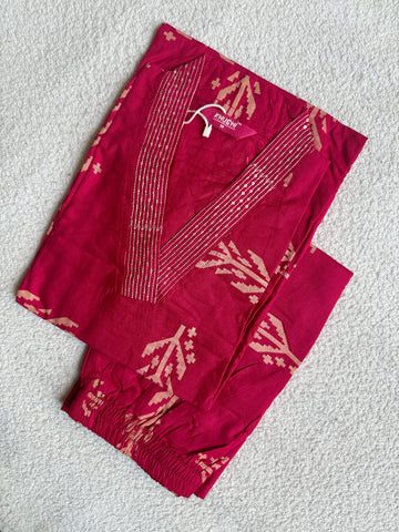 B799 - Co-Ords Set