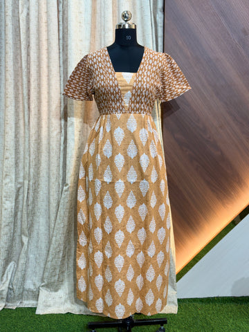 B760 - Frock Style Nighty