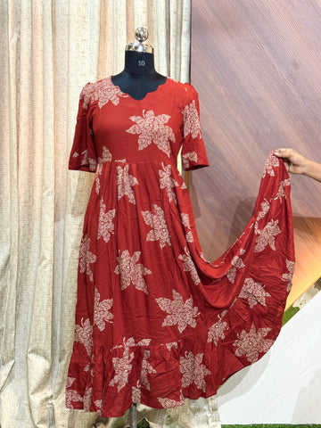 B577  - Fit & Flared Frock
