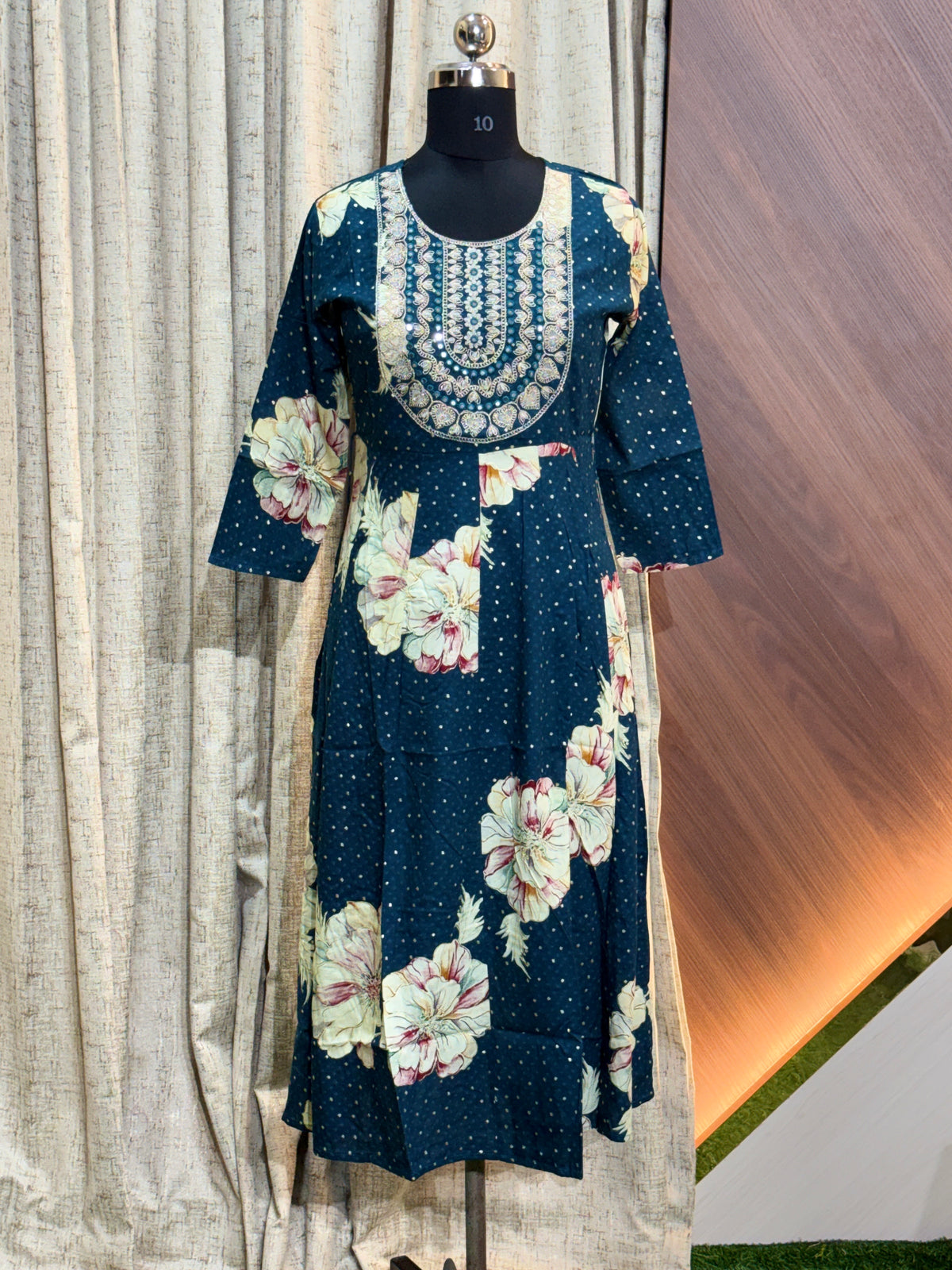S257  -  Anarkali Kurtis