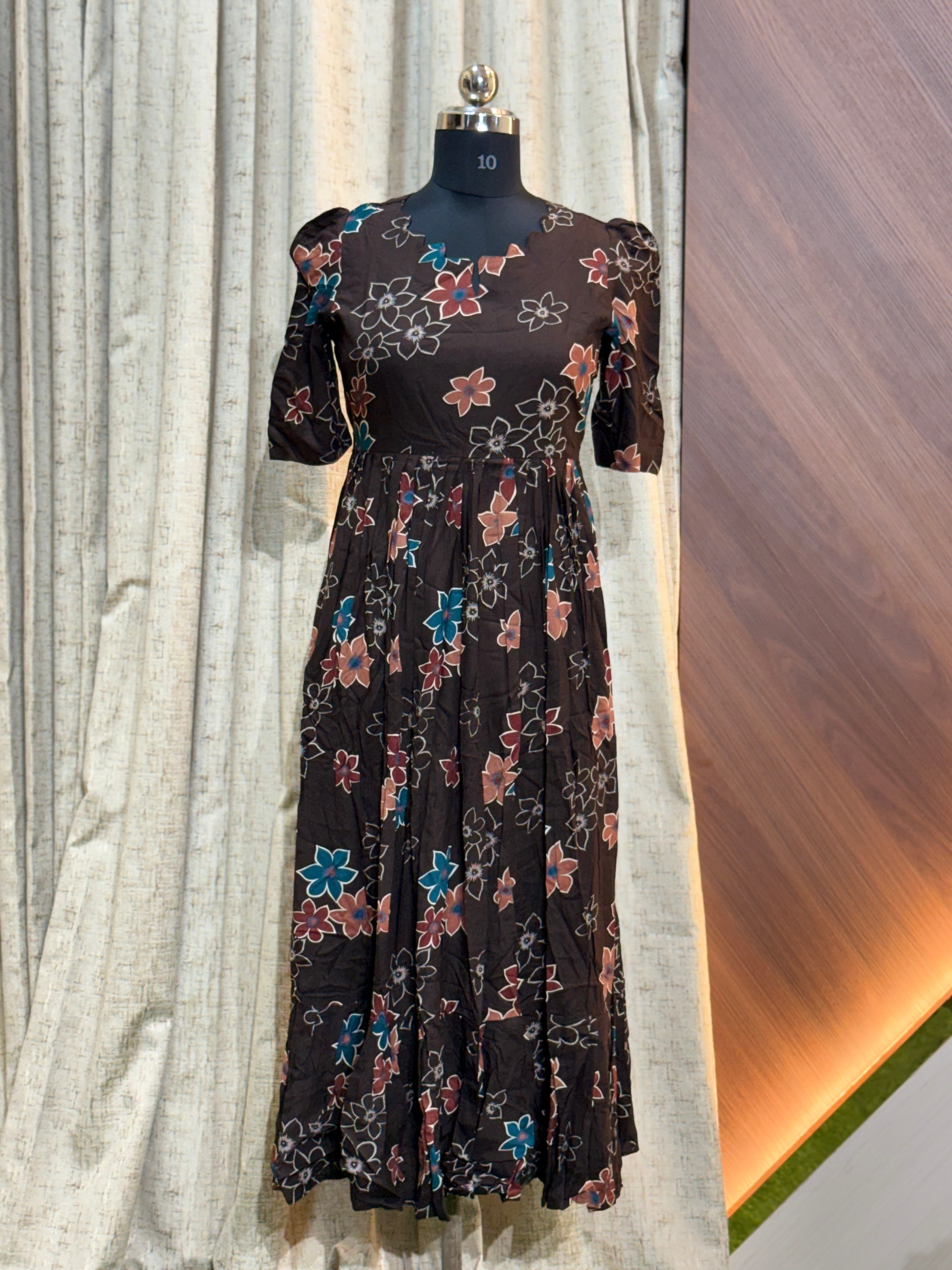 9375 - Fit & Flared Frock