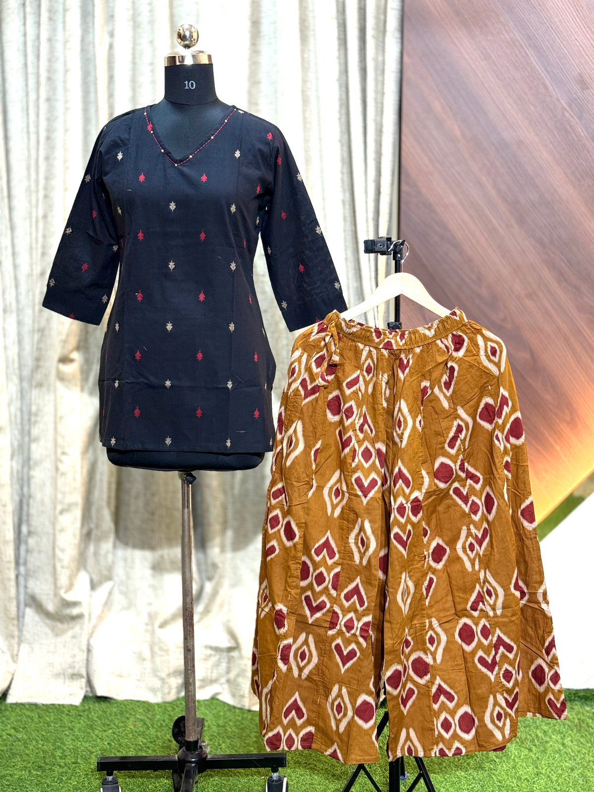 B528 - Elephant Palazzo with Short Kurti