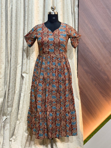B629 - Feeding  Frock