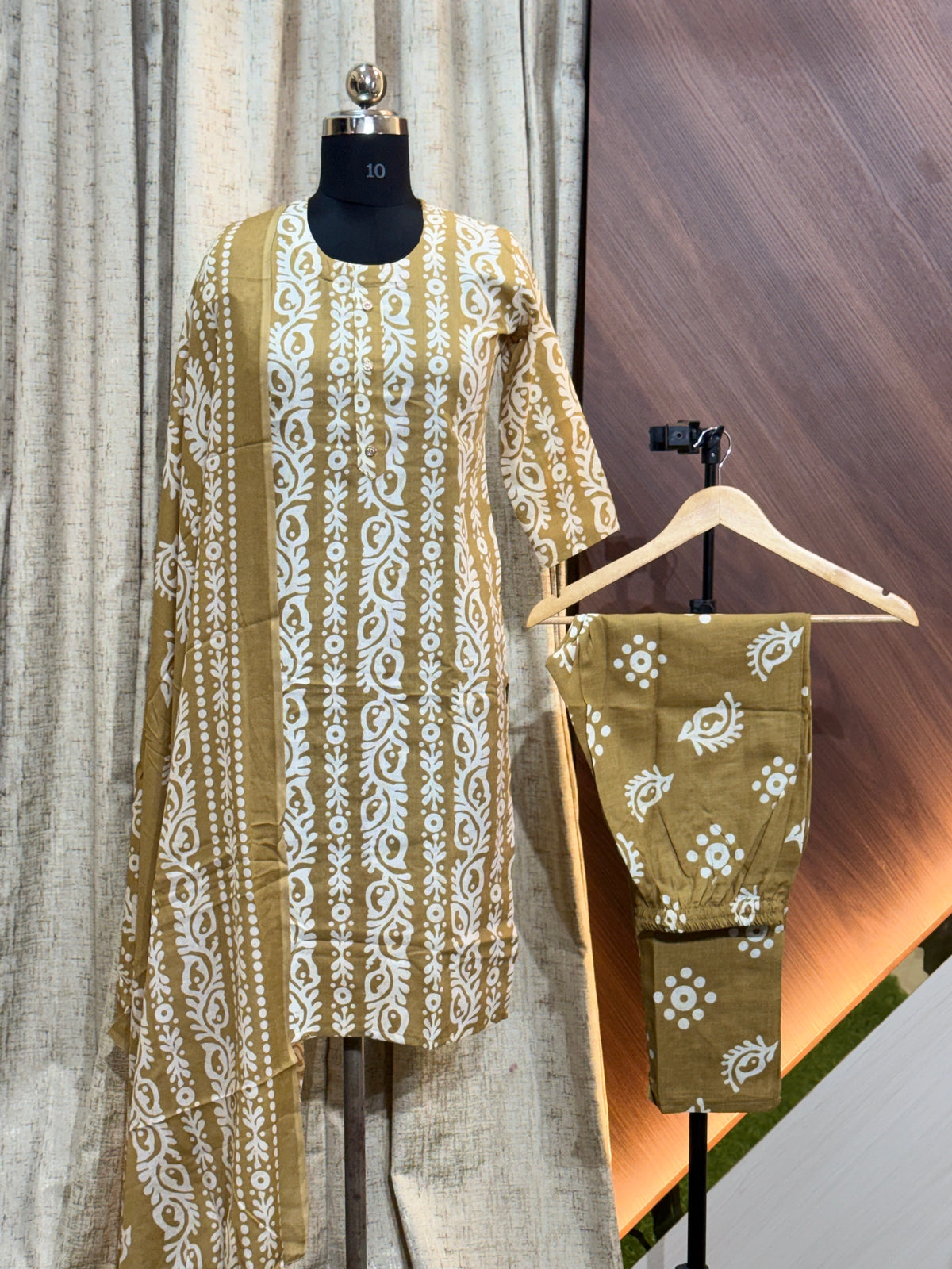 B782 - Cotton 3pc Kurta Set