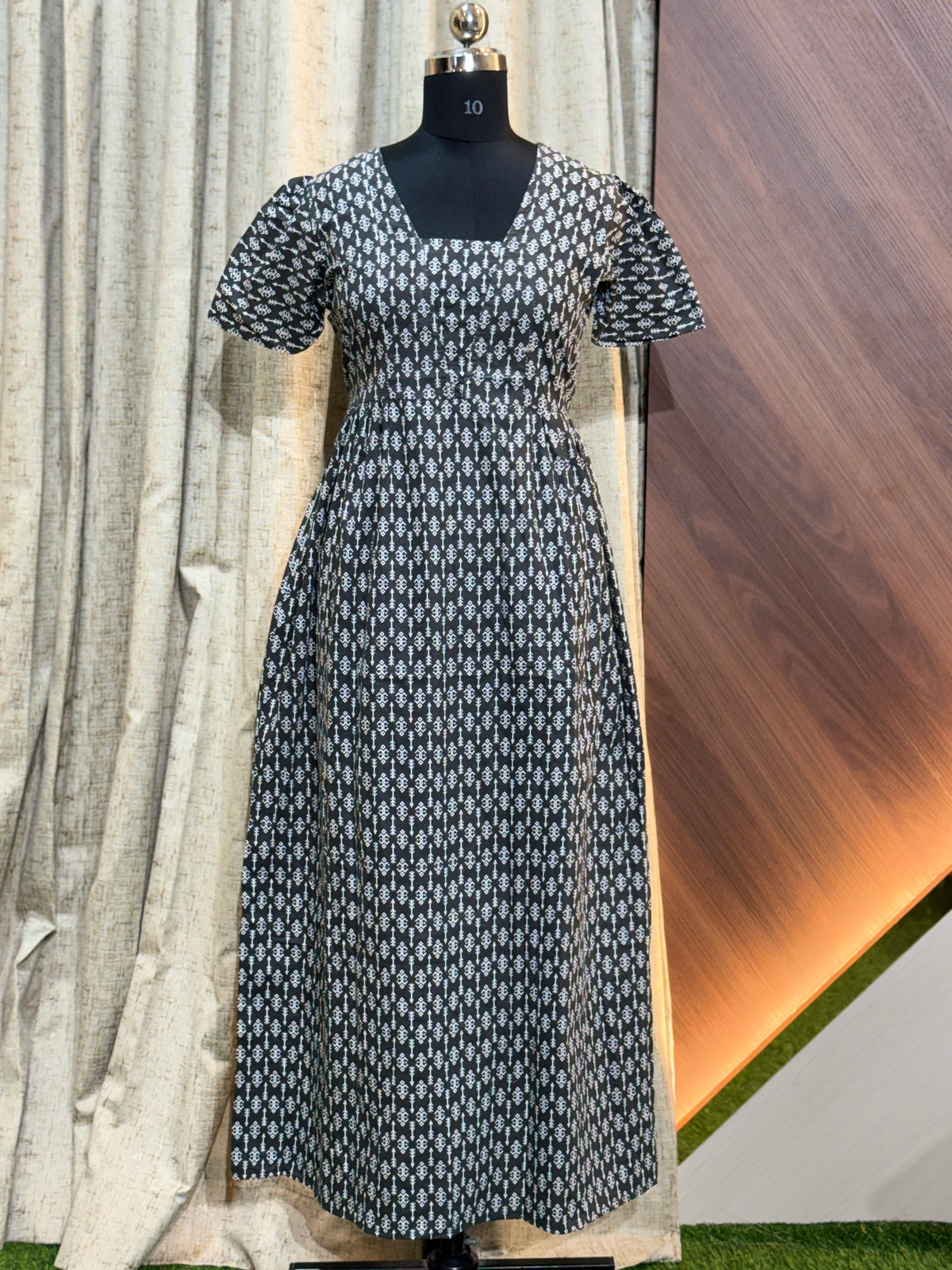B625 - Frock Style Nighty