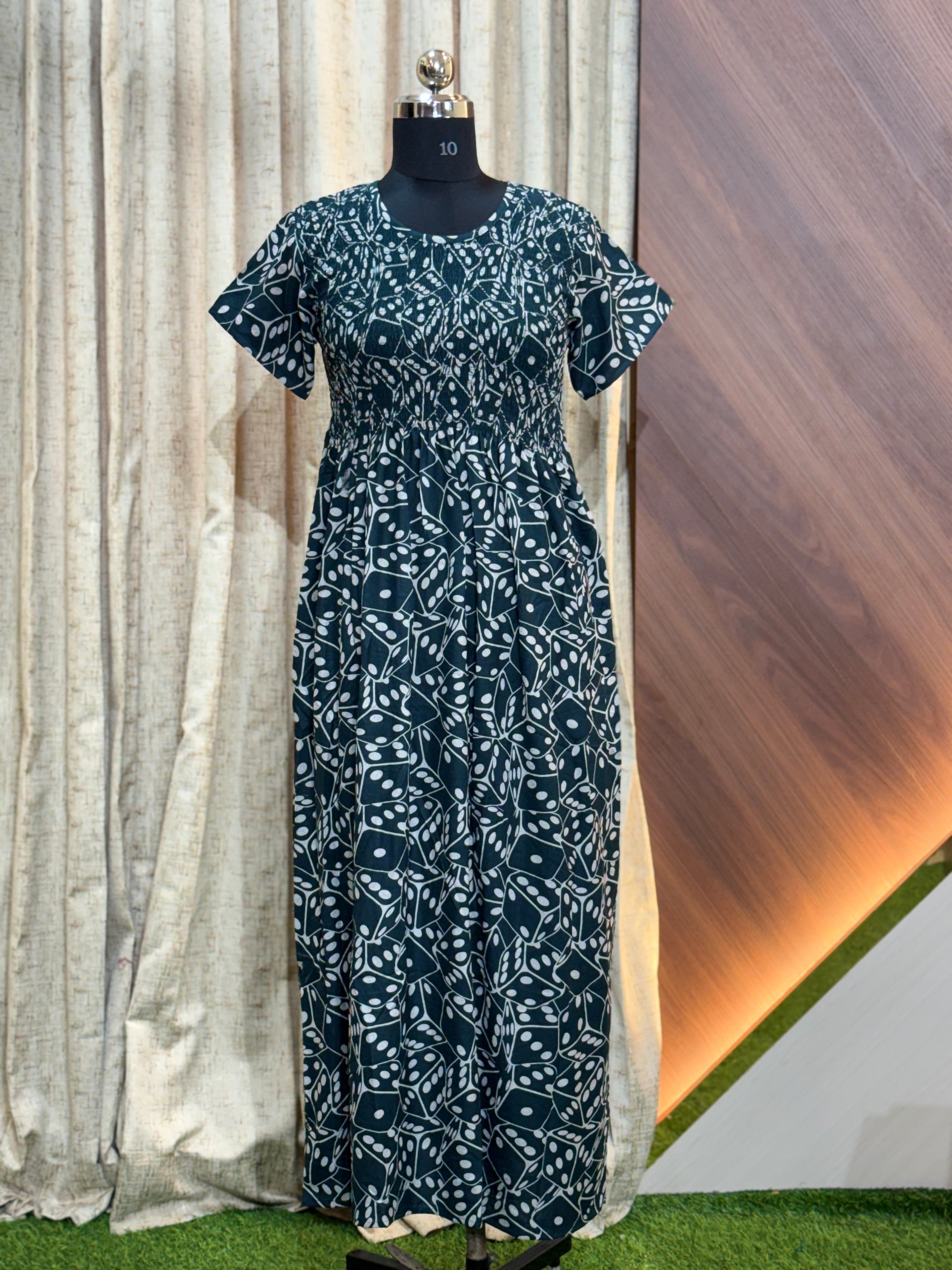 A813 - Alpine Nighties