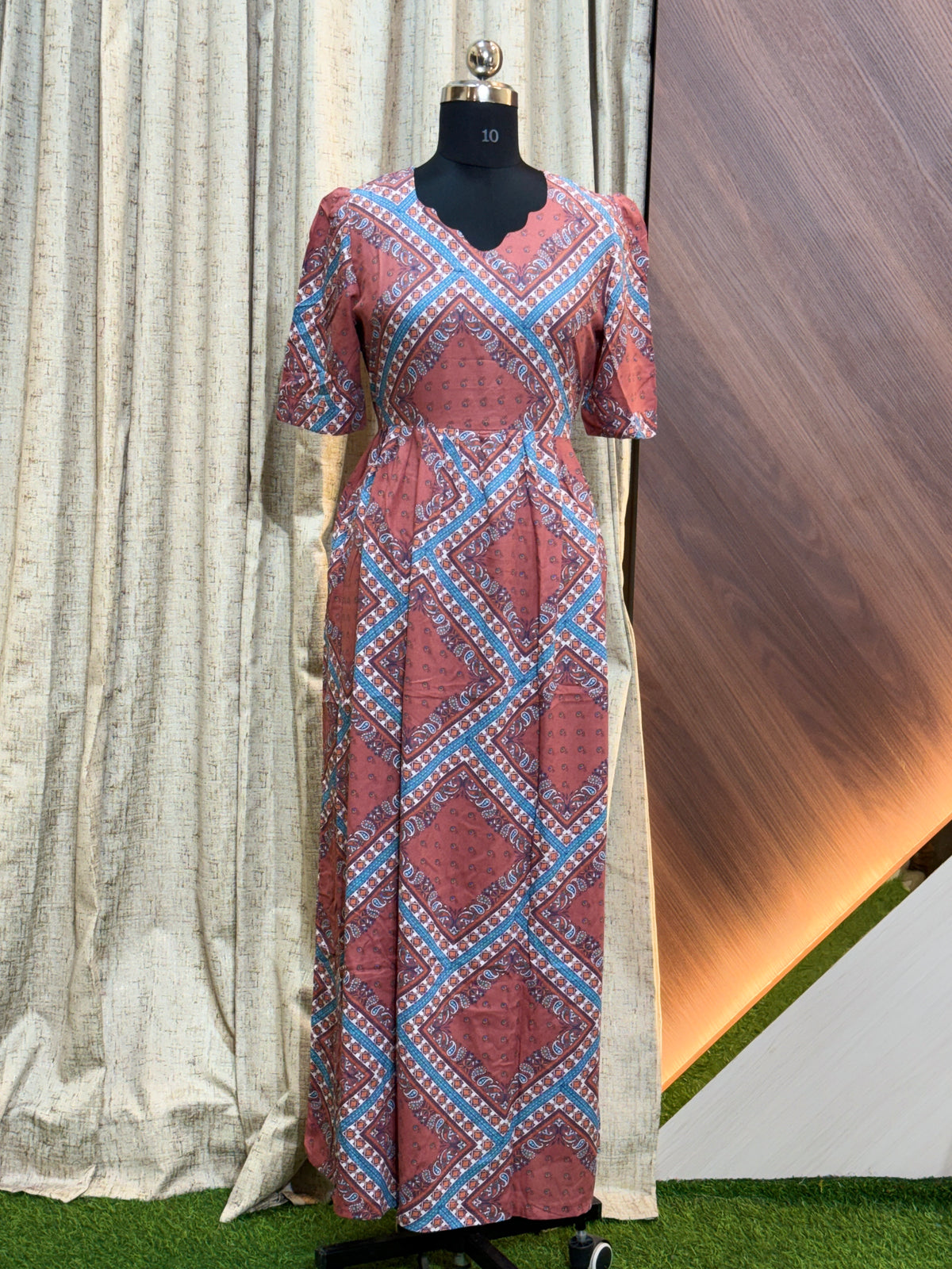B843 - Frock Style Nighty