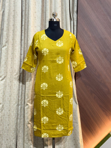 A430 - Daily wear Kurtis