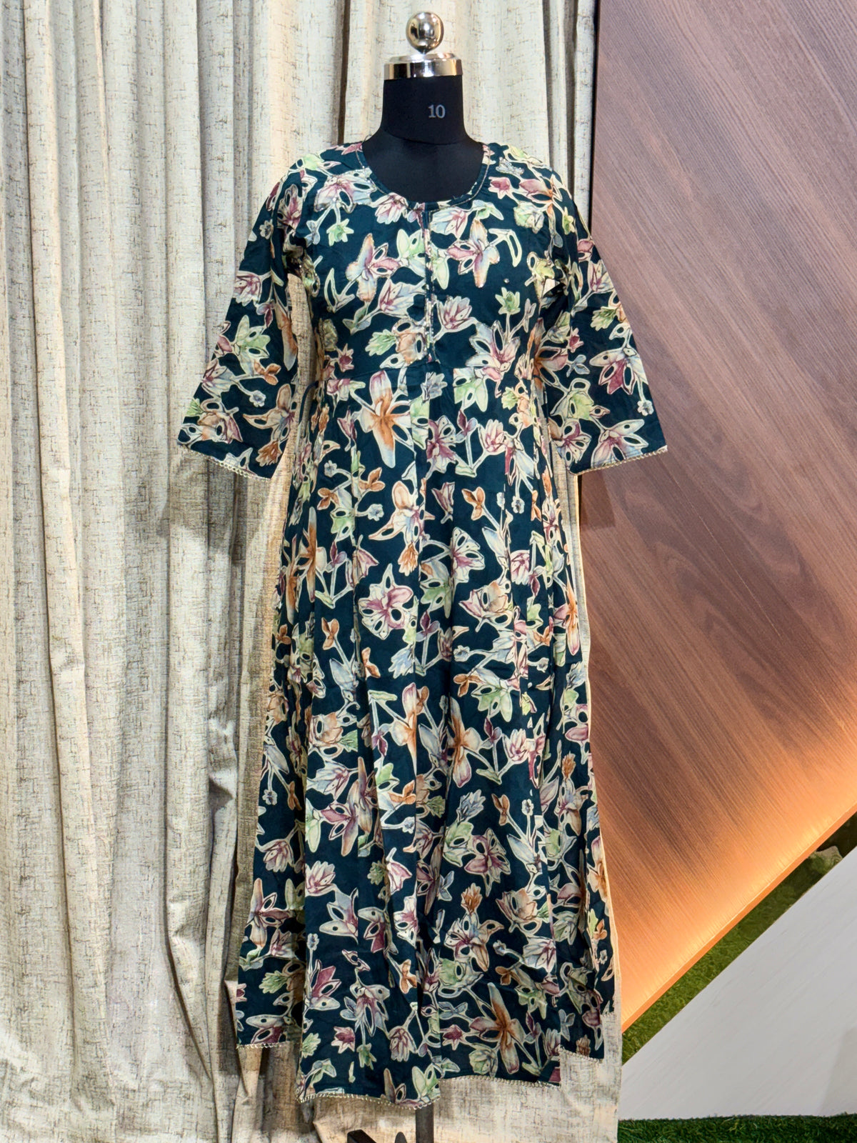 S261 -  Anarkali Kurtis