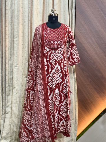 9259  -  Anarkali kurtis with duppatta
