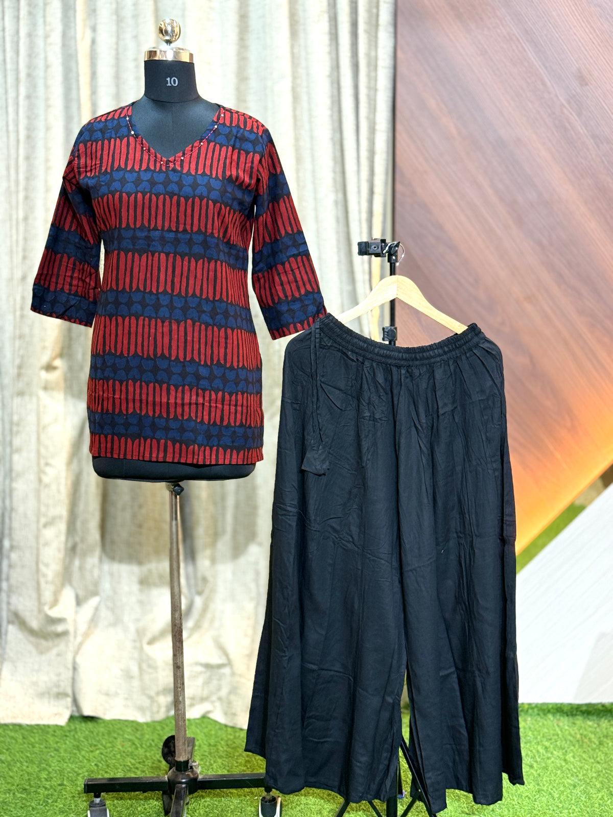 B527 - Elephant Palazzo with Short Kurti