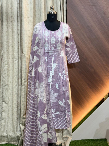 8569 -  Anarkali kurtis with duppatta