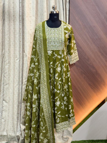 8570 -  Anarkali kurtis with duppatta