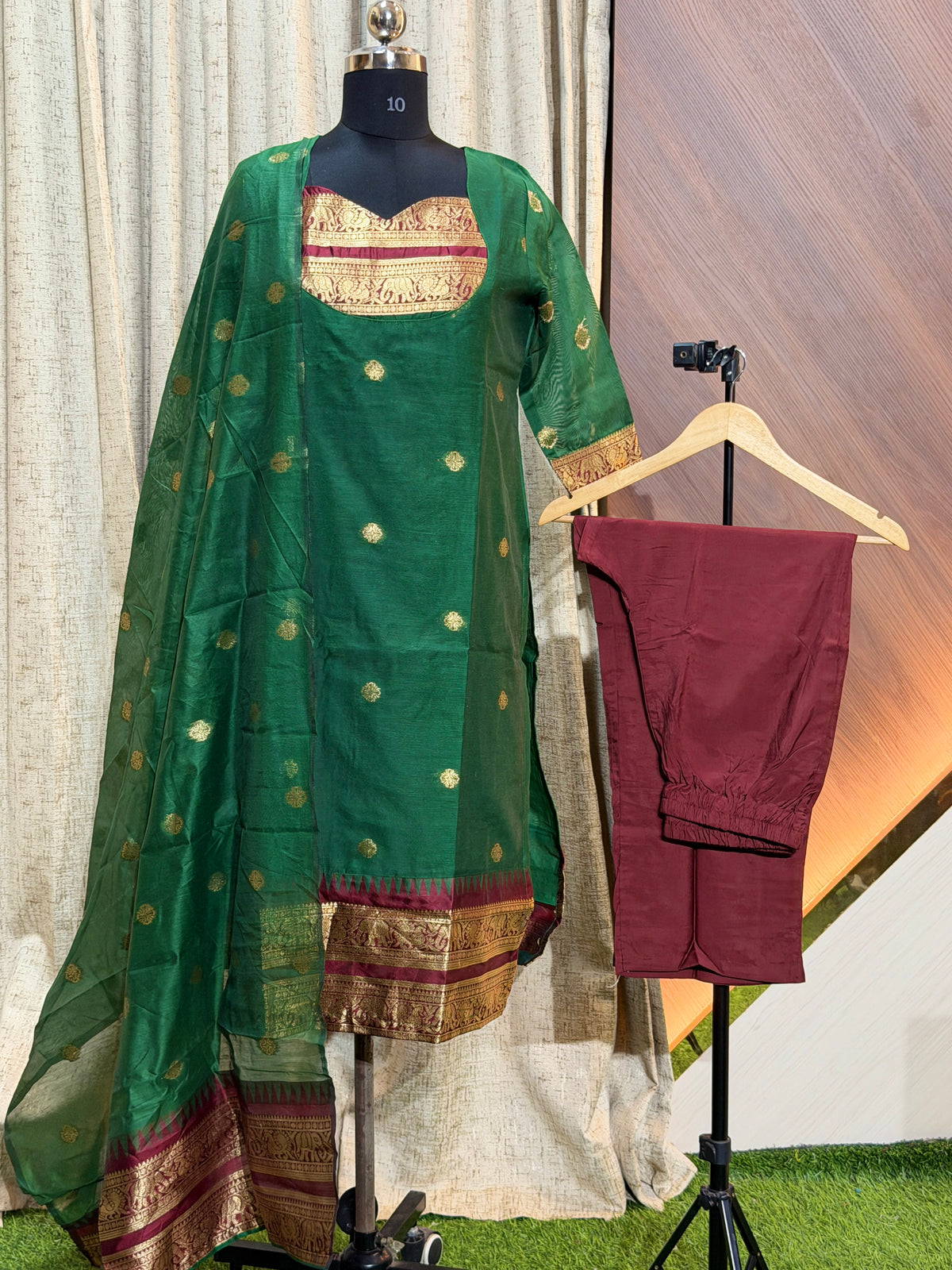 S007 - Kurti with Pant and Dupatta