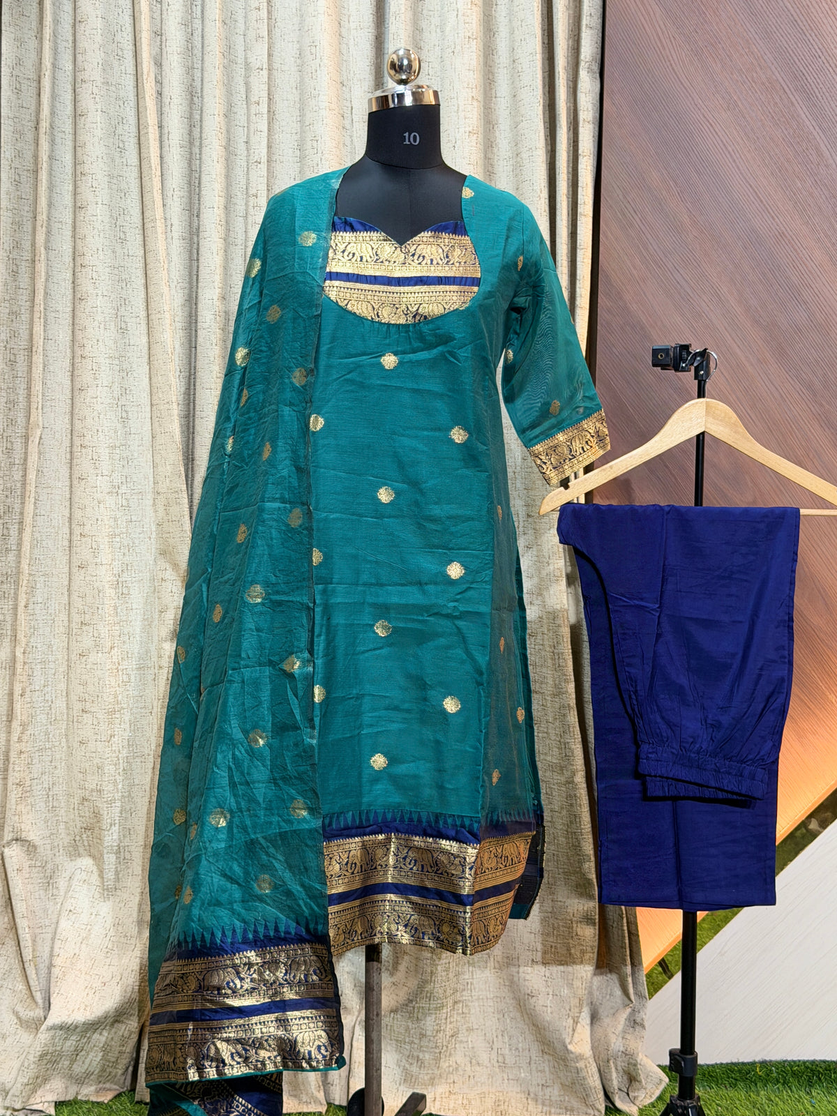 S006 - Kurti with Pant and Dupatta