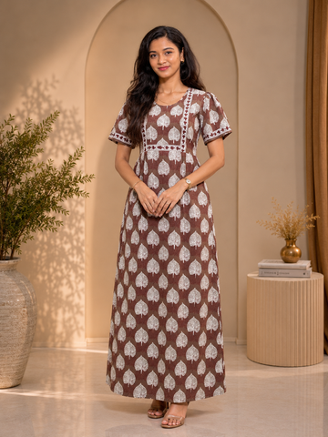 9749 - Frock Style Nighty