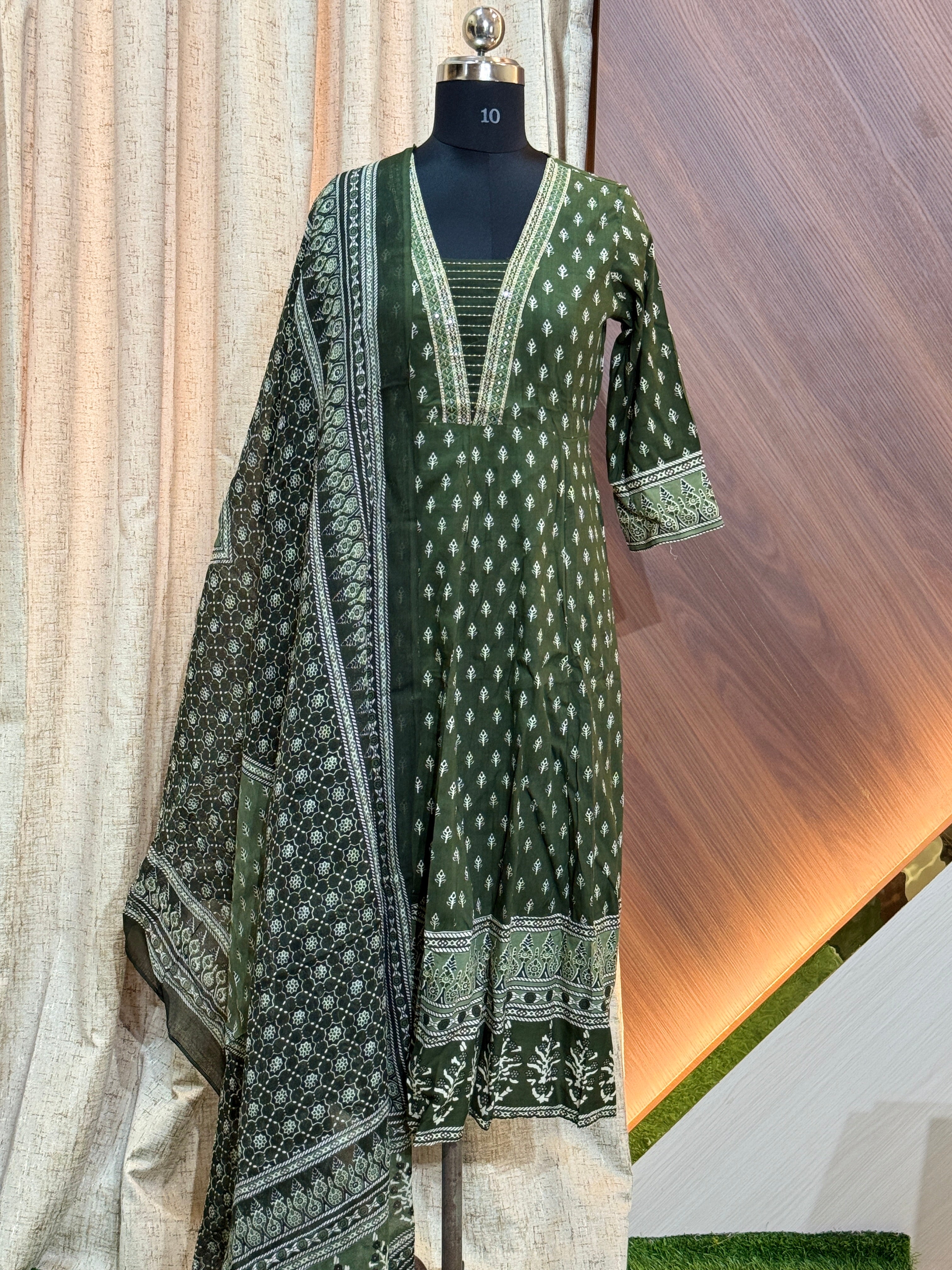 A1085 - Anarkali kurtis with Dupatta