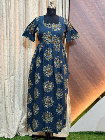 A1255 - Frock Style Nighty Feeding