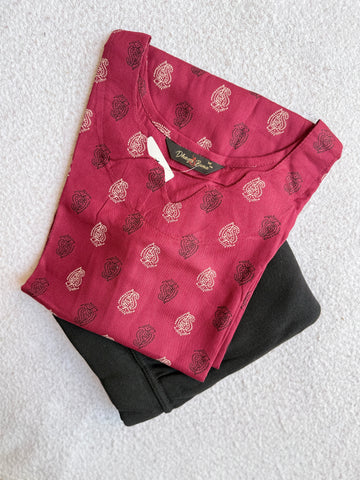 A1272 - Kurti with Jeggings Combo